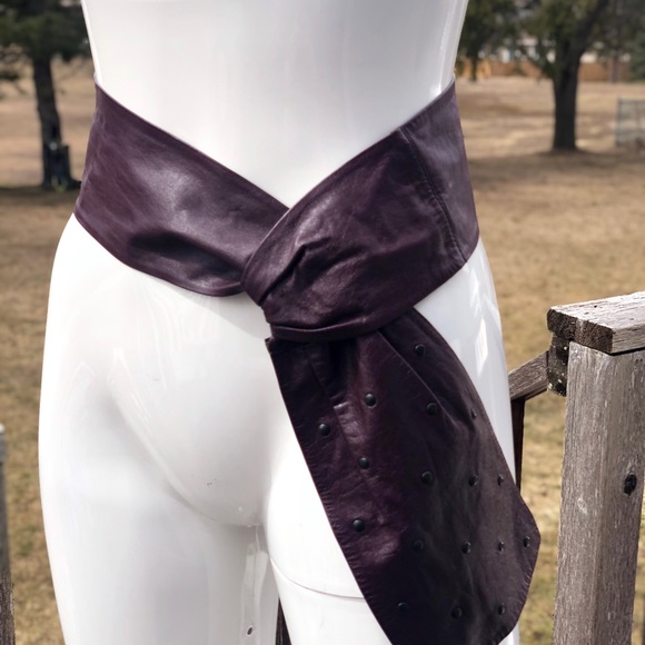 Vintage Leather Sash Belt - Picture 9 of 12